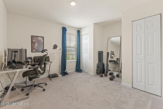 Building Photo - 891 Observatory Pkwy