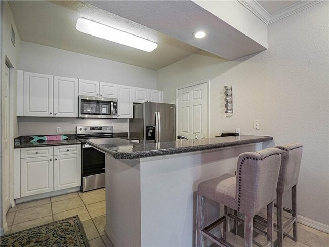 Building Photo - 2288 57th Cir