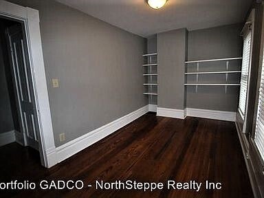 Bedroom - 141 E 4th Ave