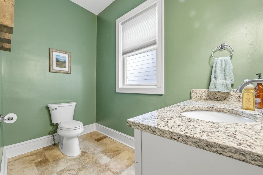 Building Photo - 2130 N Delaware St