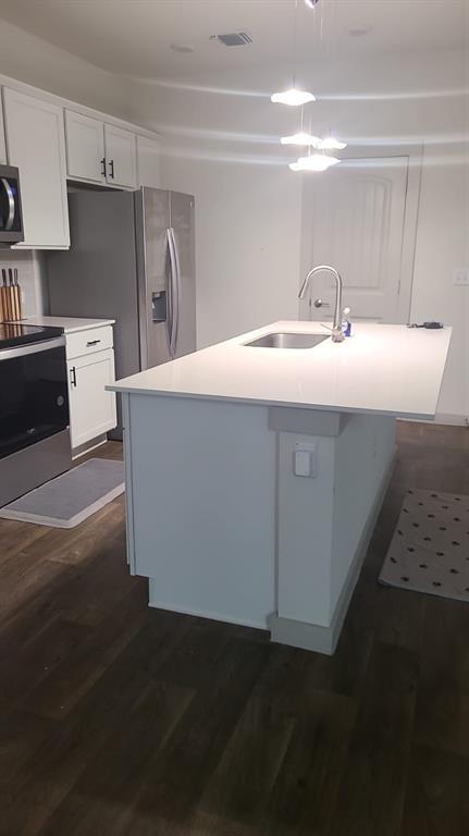 Building Photo - 3117 Armidale Dr