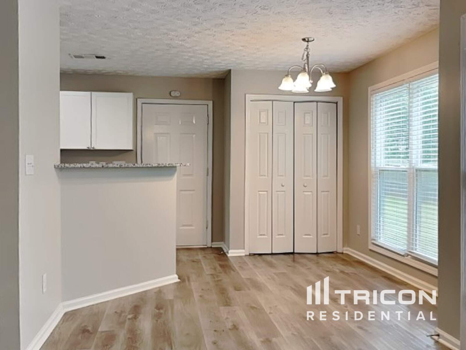 Building Photo - 2700 Peachtree Parc Ln