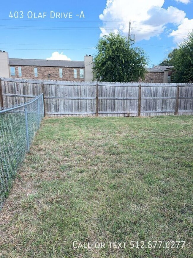 Building Photo - 403 Olaf Dr