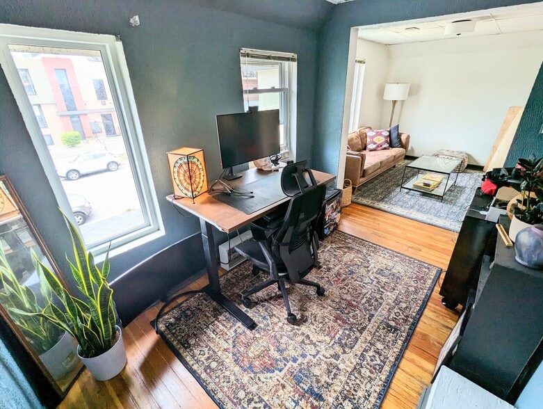office/flux room - 2838 Vallejo St