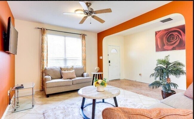 Building Photo - 1109 Renaissance Trail