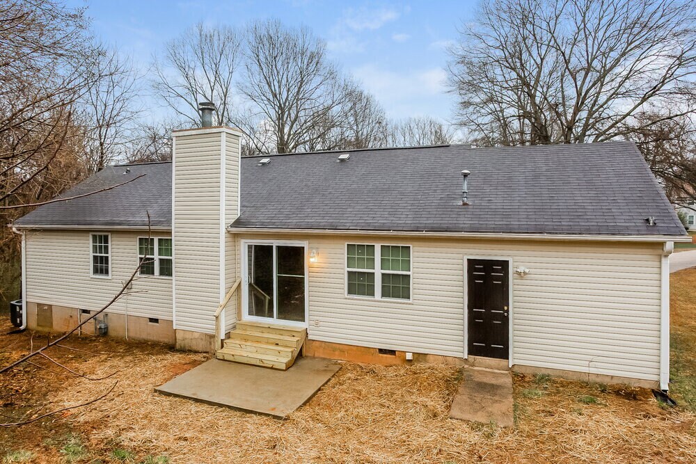 Building Photo - 8127 Sheringham Way