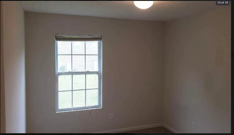 Building Photo - 1507 Hamden Dr