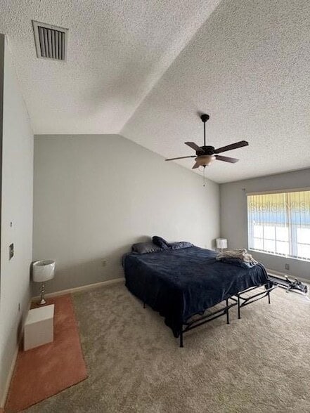 Building Photo - 5924 Clubside Dr