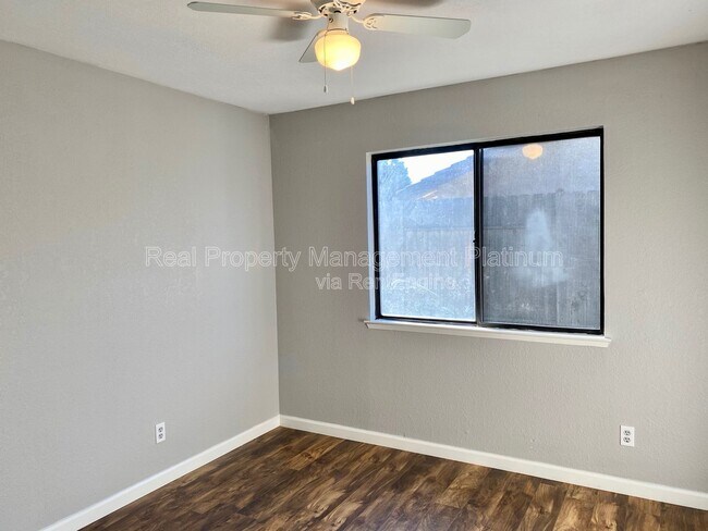 Building Photo - 391 Armstrong Ave