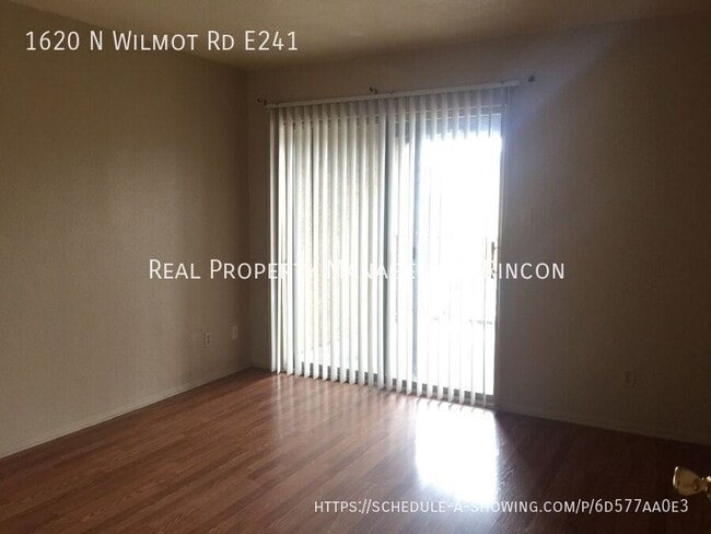 Building Photo - 1620 N Wilmot Rd