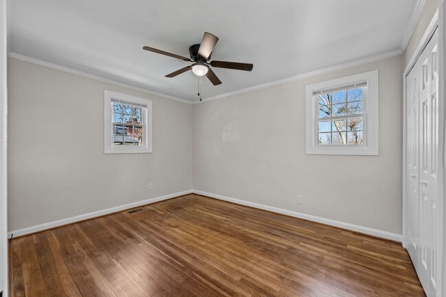 Building Photo - Three bedroom home for rent