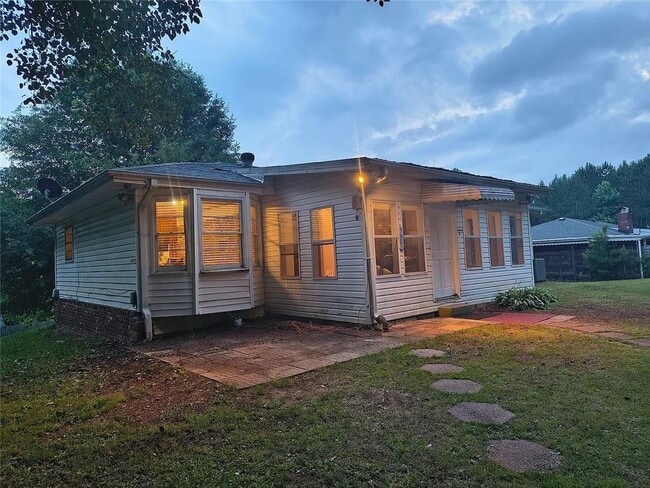 Building Photo - 6271 Mountain Ct SE