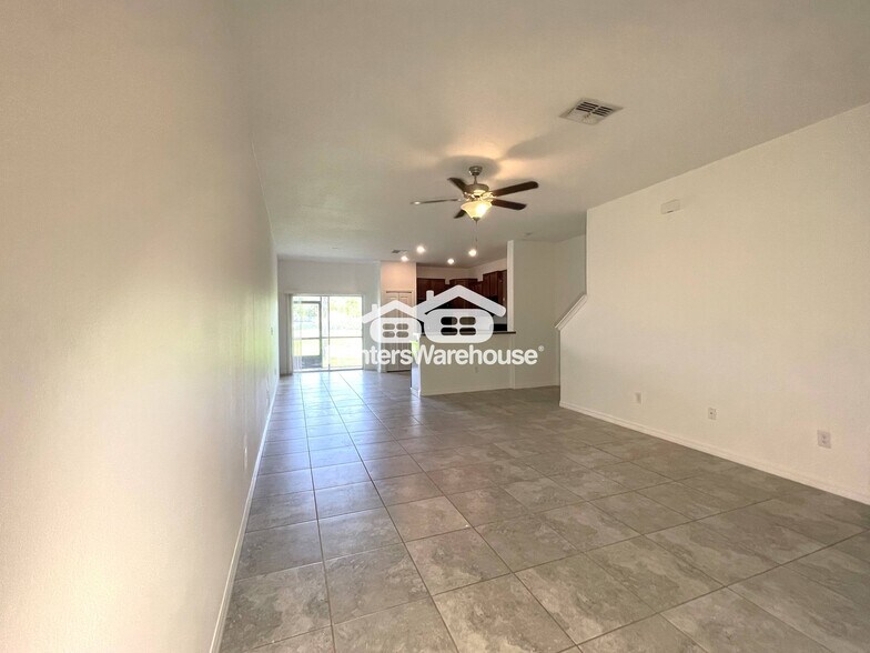 Building Photo - 12942 Utopia Gdns Wy