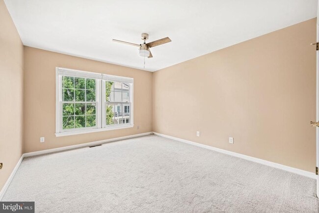 Building Photo - 4022 Dogberry Ln
