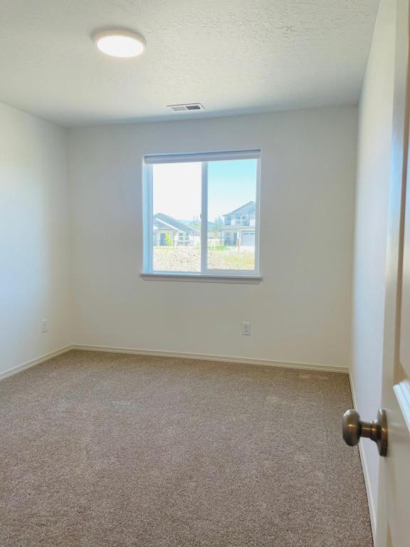 Building Photo - 13833 N Apex Way