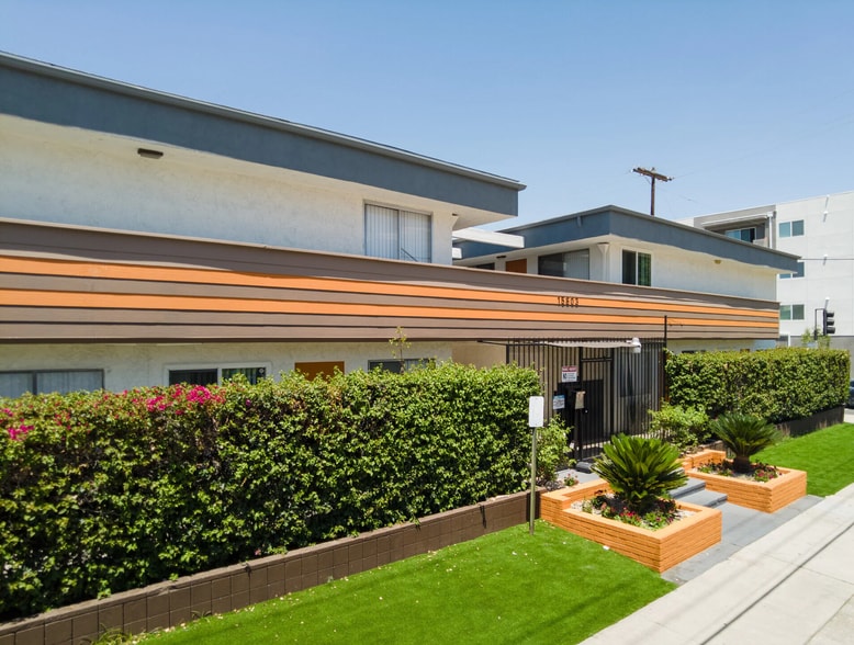 Building Photo - Little Saticoy Apartments