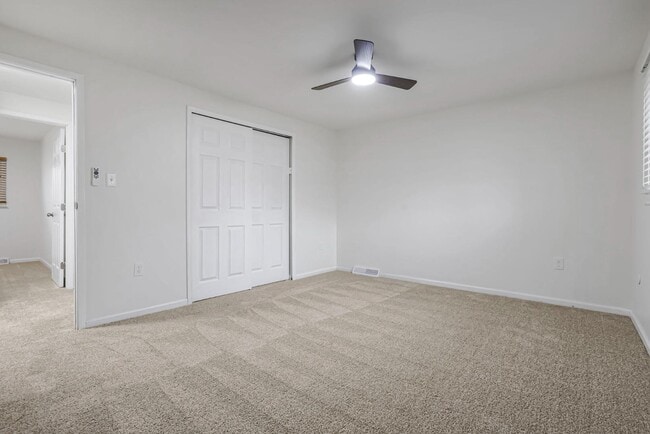 Building Photo - 6400 Firethorn Ave