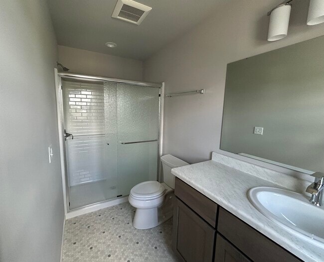 Building Photo - 2401 Wildcat Dr