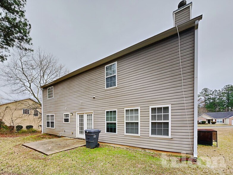 Building Photo - 156 Bridgestone Ln