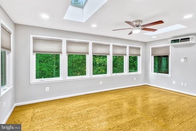 Building Photo - 10700 John Turley Pl