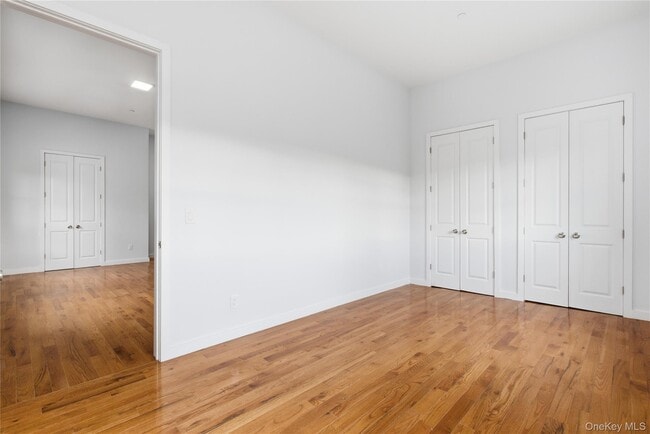 Building Photo - 99 Main St