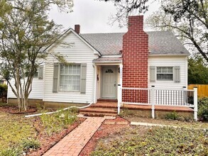 Building Photo - 1221 N Luckett St