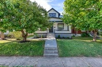 Building Photo - HOUSE FOR RENT