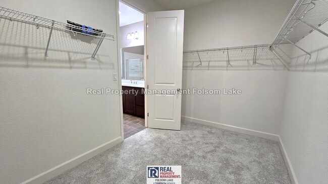 Building Photo - 1479 Leonard Ct