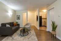 Building Photo - 911 Edgell Rd