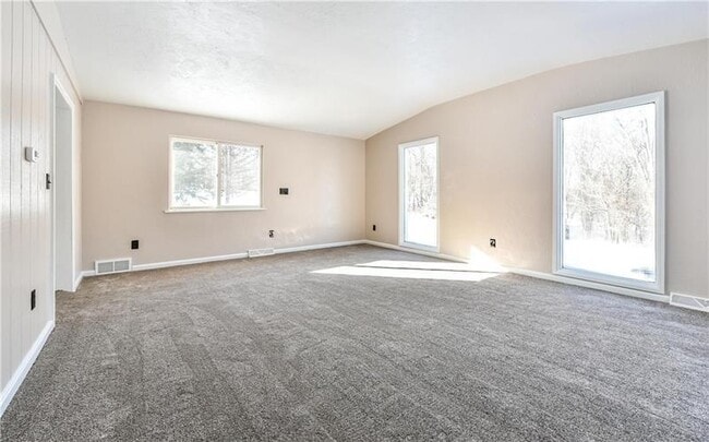 Building Photo - 2601 1/2 Elgro Rd
