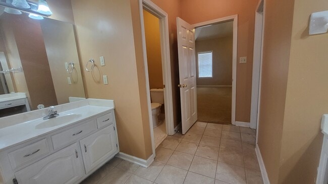 Building Photo - 8023 Jills Creek Dr