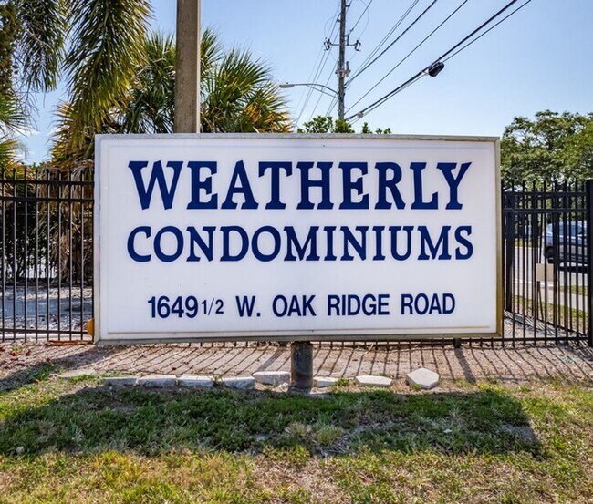 Building Photo - Excellent 1 Bed / 1 Bath located on Weatherly Condo at Central Park, Orlando