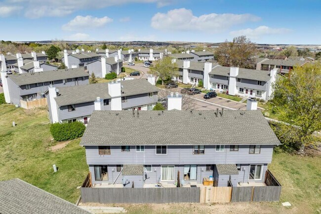 Building Photo - 1306 Soaring Eagle Dr