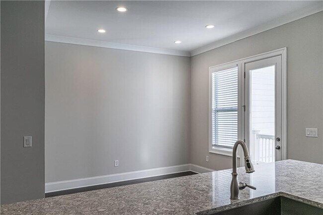 Building Photo - 2006 Attell Way