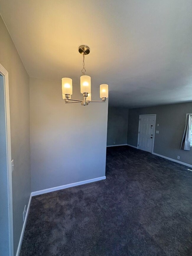 Building Photo - 8132 Tapia Via Dr