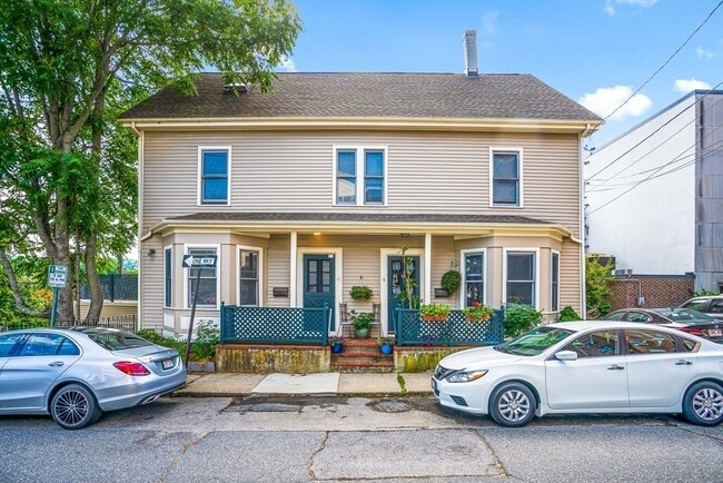 Building Photo - 11 Elmwood Ave