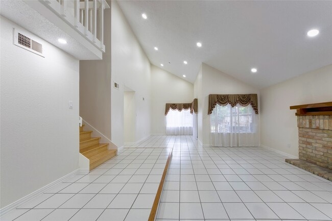 Building Photo - 7723 Miller Glen Ln