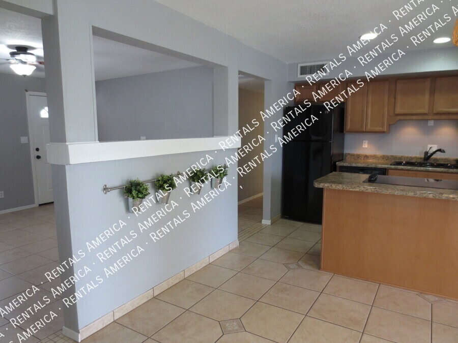Building Photo - 13410 N 41st Pl