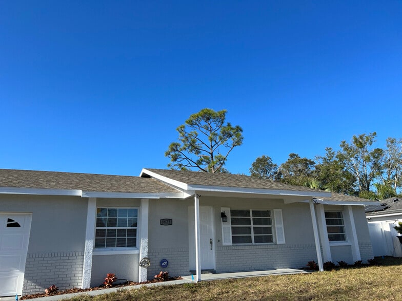 Building Photo - 8622 Brackenwood Dr