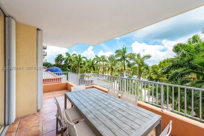 Building Photo - 781 Crandon Blvd