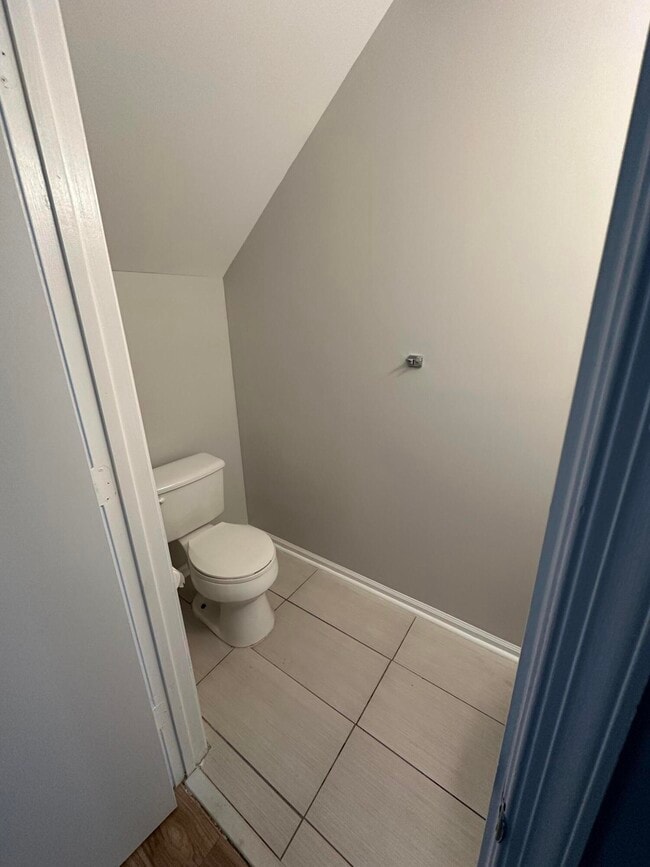 Building Photo - 6856 Mill Brook Pl