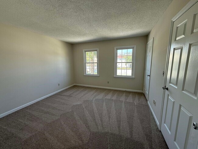 Building Photo - 1506 Havens Dr