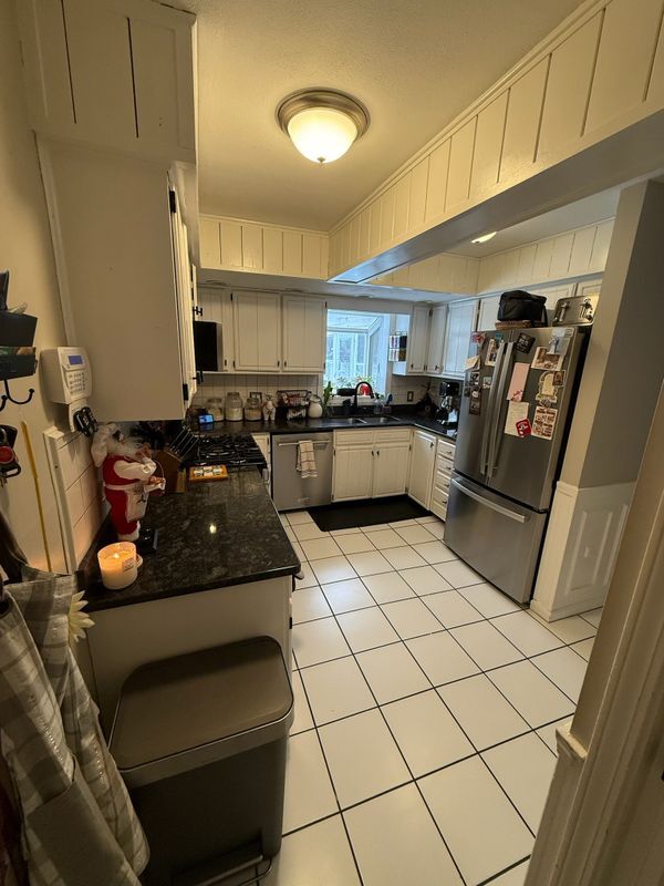 Building Photo - 15 Alvina Blvd