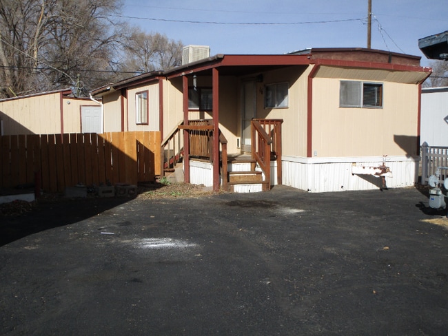 Building Photo - 3841 N Cascade Ave