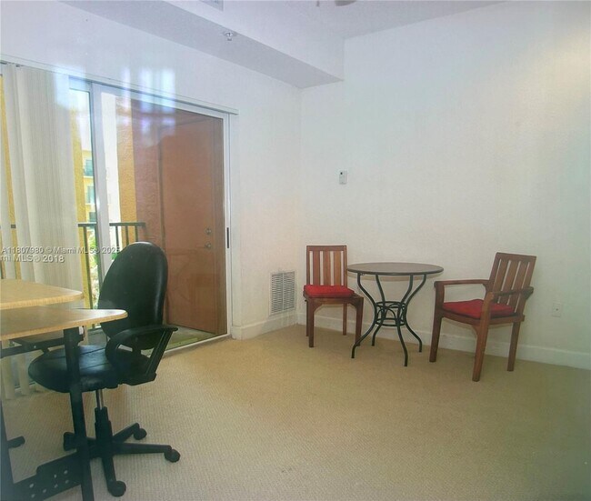 Building Photo - 6001 SW 70th St