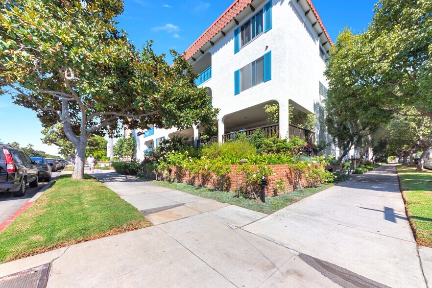 Building Photo - 1255 10th St