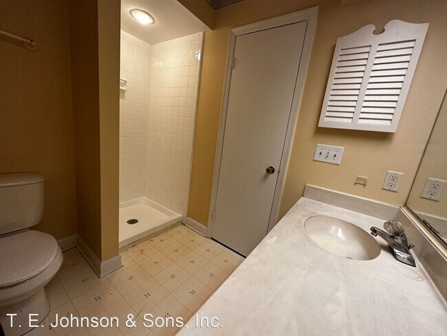 Building Photo - 4 br, 2 bath House - 1245 Jonestown Road
