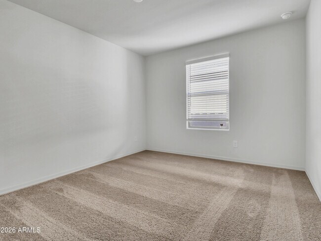 Building Photo - 16456 W Whispering Wind Dr