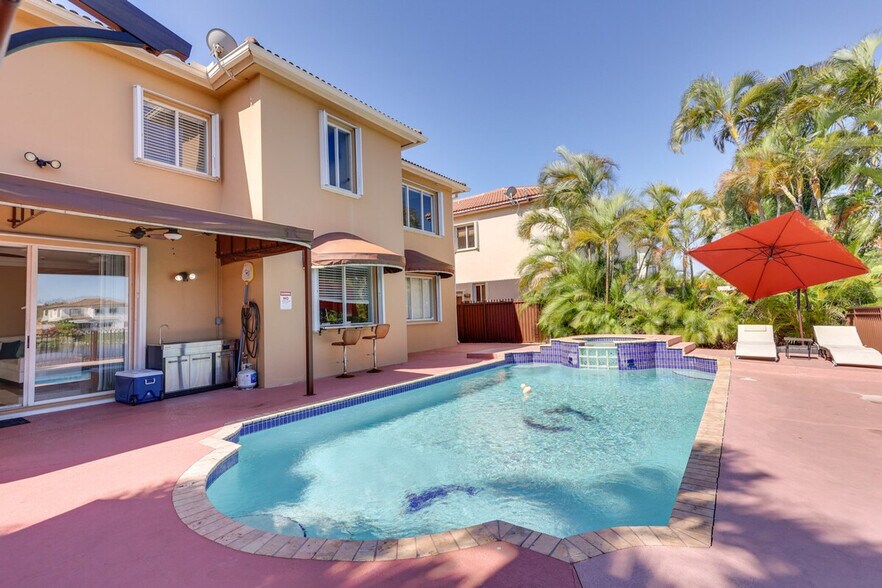 Building Photo - 16445 SW 52nd St