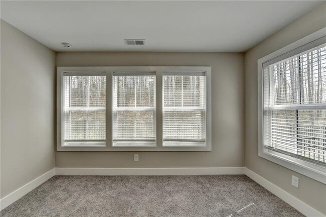 Building Photo - 106 Pinecone Pkwy